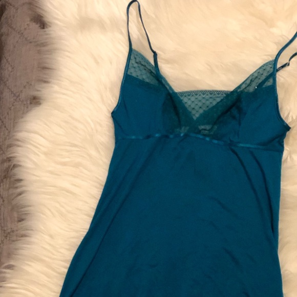 VICTORIA'S SECRET Super Soft Slip - Picture 6 of 7